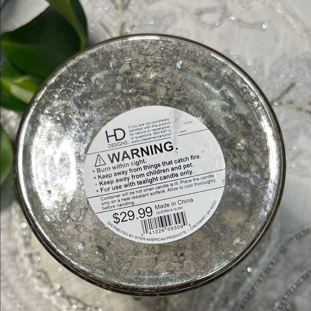New HD Poinsettia Votive Candle Holder - Picture 5 of 5